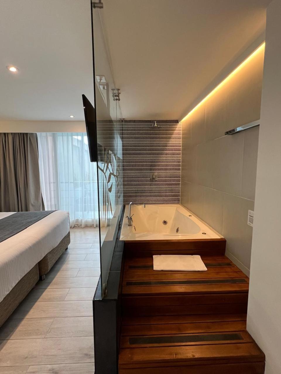 Zi One Luxury Hotel Перейра Екстер'єр фото